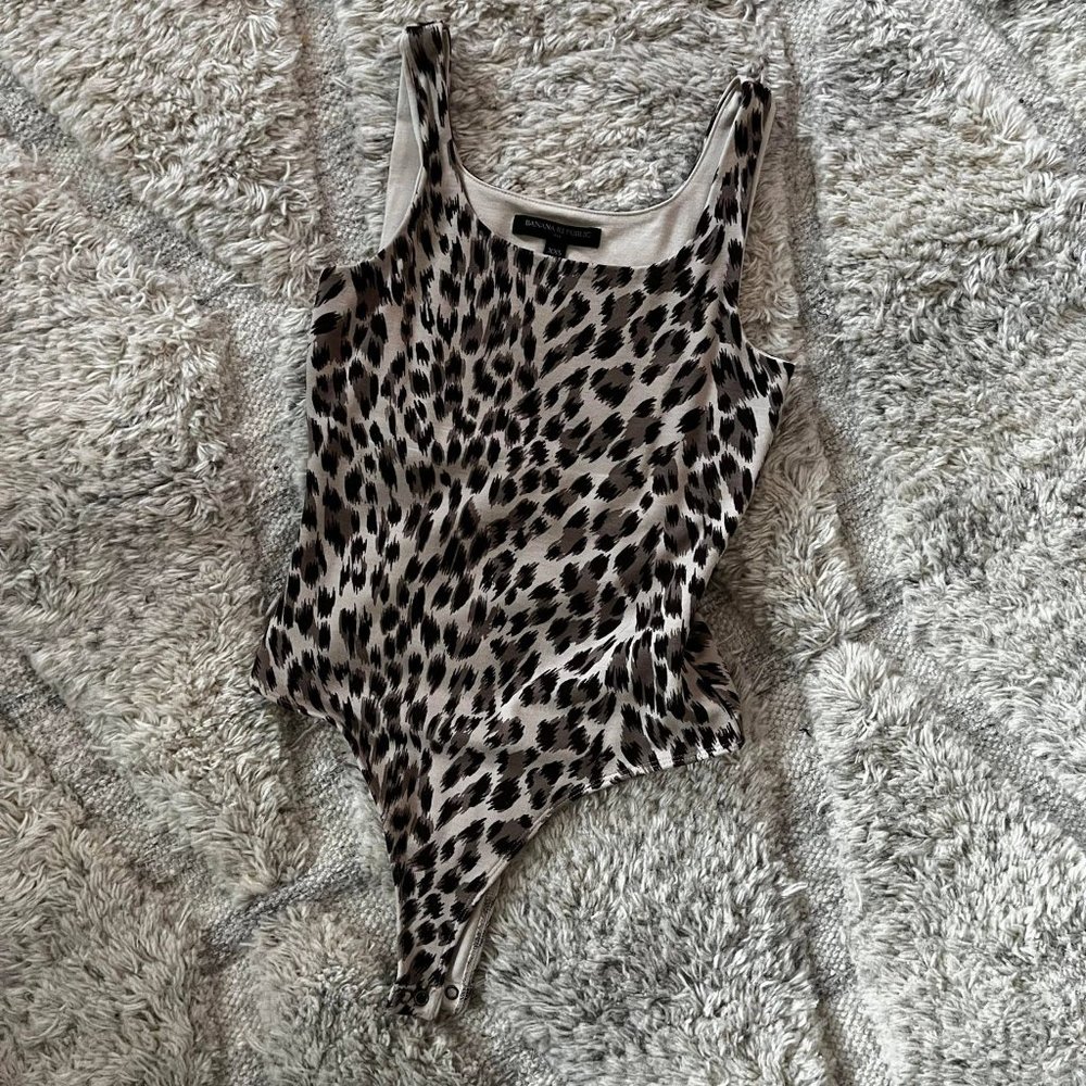 Banana Republic leopard bodysuit PXXS